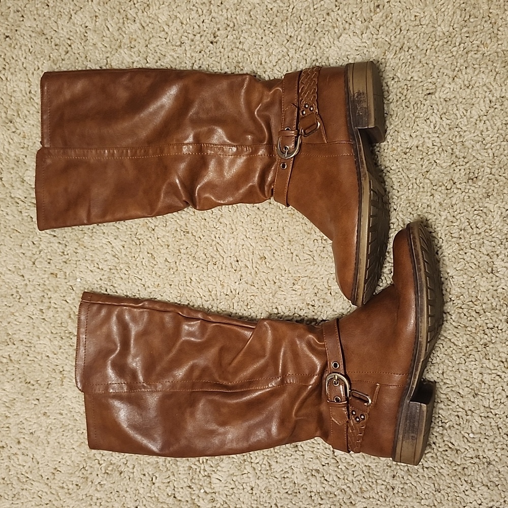 Knee high boots 7.5 women's